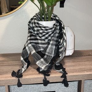 Black & White Checked Fringed Scarf Wrap